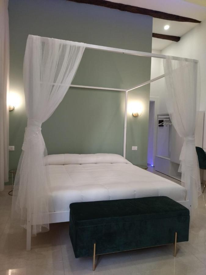 Bed and Breakfast Relais Torre Gloria Neapel Exterior foto