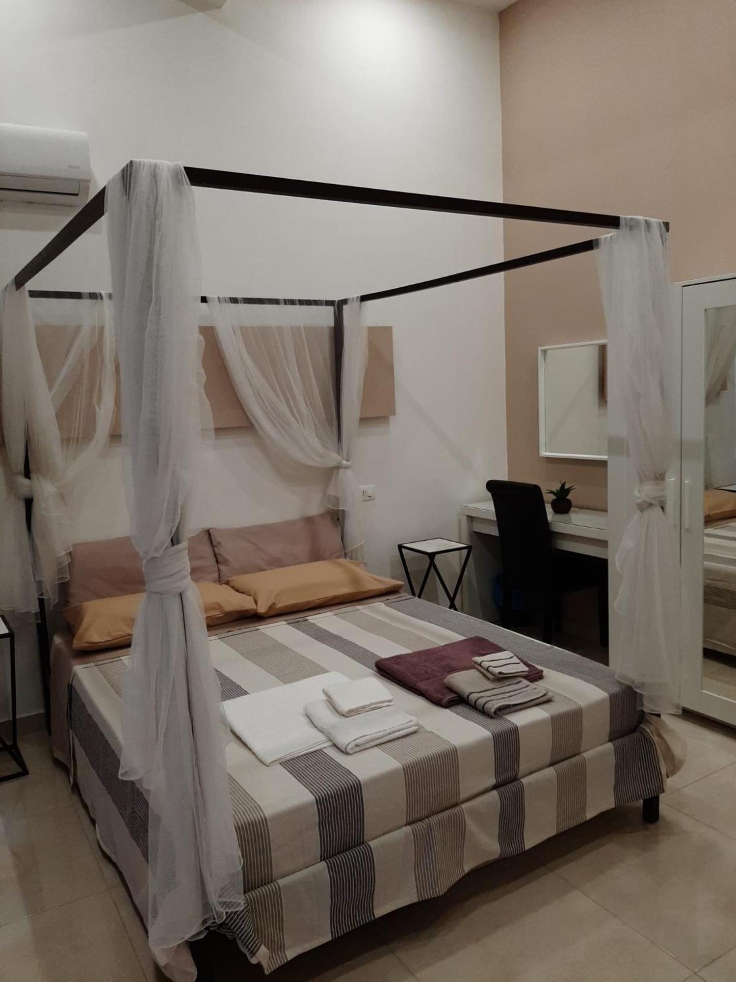 Bed and Breakfast Relais Torre Gloria Neapel Exterior foto